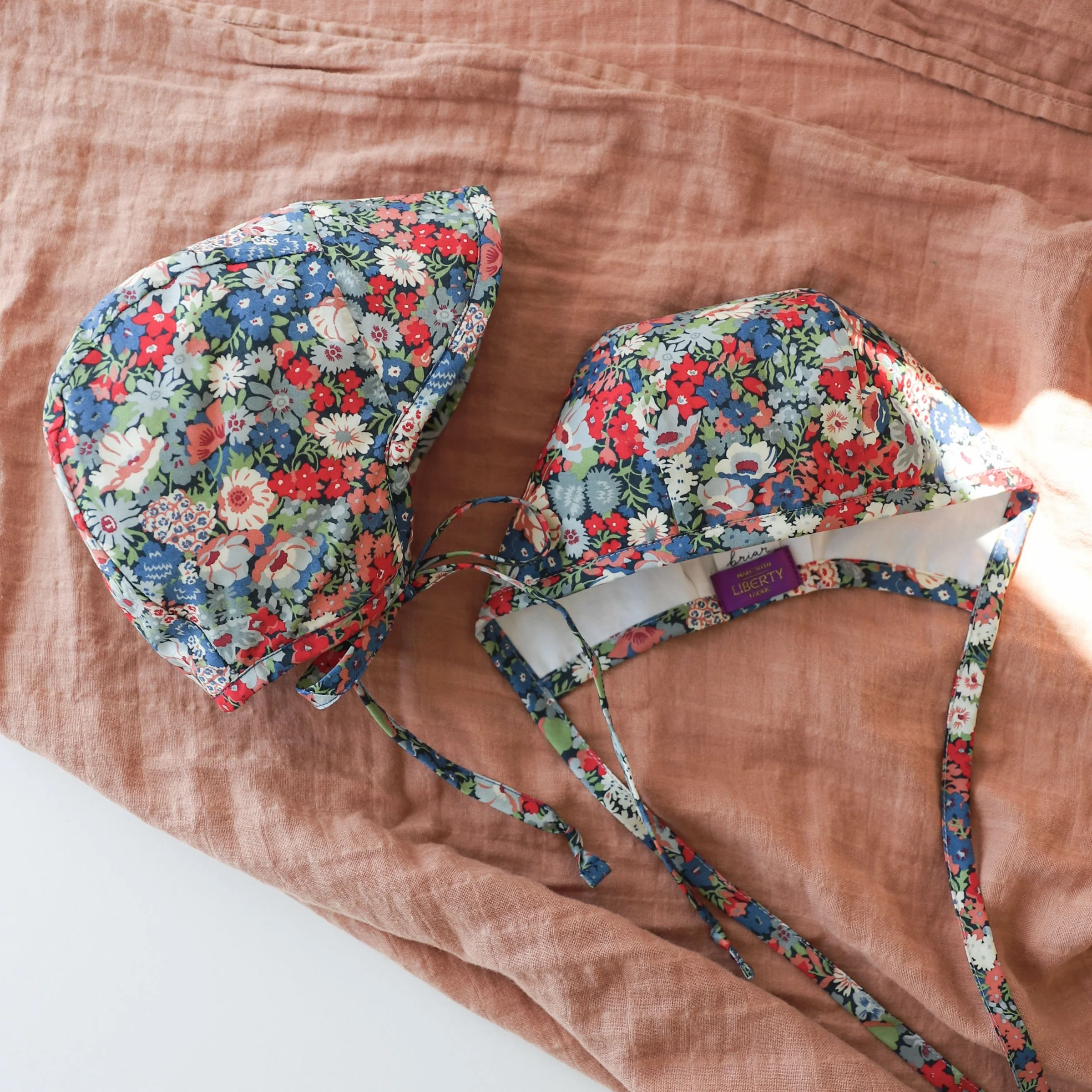 Brimmed Thorpe Bonnet Cotton-Lined Made with Liberty® Fabric - Image 3